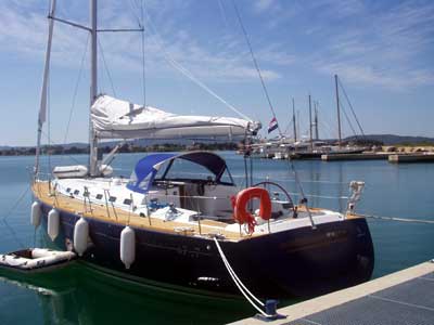 Charteryacht Regatta yacht Beneteau First 47.7 11